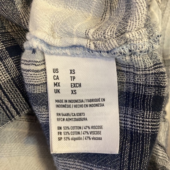 American Eagle Boyfriend Style Plaid Button Down Shirt - Picture 8 of 9